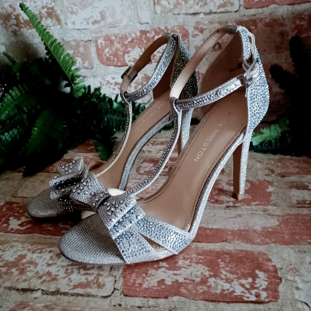 Kate Preston Lula Rhinestone Bow Ankle Sandal - Picture 2 of 16